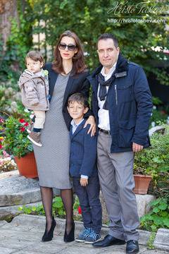 Кръщене в храм „Свети Атанасий“ – фотосесия – Христо Ташев – фотограф Варна. Фотограф за кръщене. Фотосесия в студио….