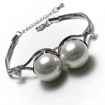 Дамска гривна Касиопея от висококачествена медицинска стомана – S107