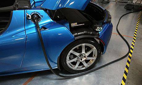 Холандия също спира бензинови, дизелови и хибридни автомобили