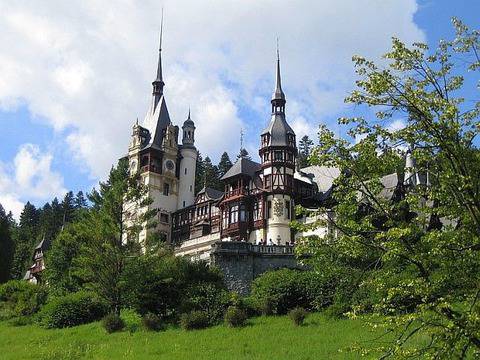 ПЕРЛИТЕ на КАРПАТИТЕ и БУКУРЕЩ – VANADA