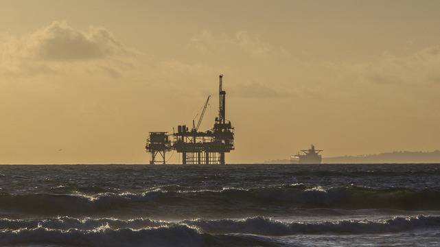 Енергийни активи на банките в ЕС и САЩ