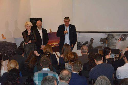 Антарктическа изложба и филм бяха представени в БКИ Лондон