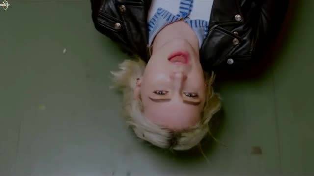 Swim – Fickle Friends (2016)