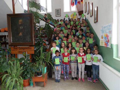 Страхотно представяне на НУ „Яне Сандански” на националното състезание „Аз и буквите”, 14 ученици отиват на финала