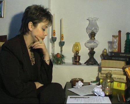 Соня Келеведжиева представя сборника си „Мъжки разпятия“ в Бургас