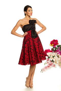 Галерия – Абитуриентска колекция рокли 2016 на Нели Колева