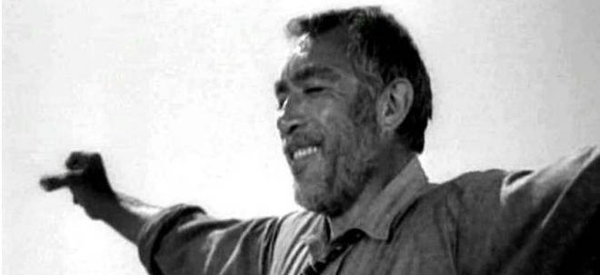 Поклон, Антъни Куин!