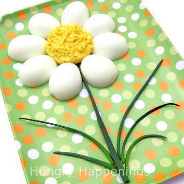 Декорация с варени яйца