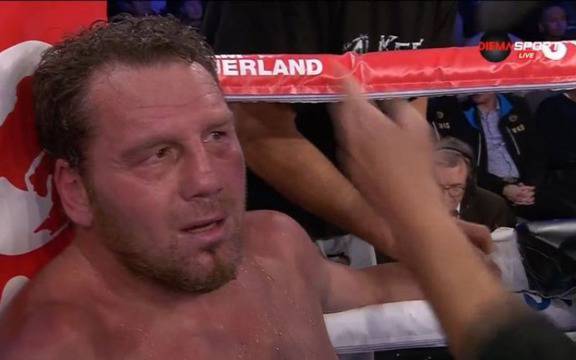 Коко Тайсъна отново се качва на ринга