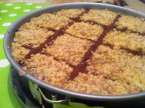 Бисквитена торта с домашен крем