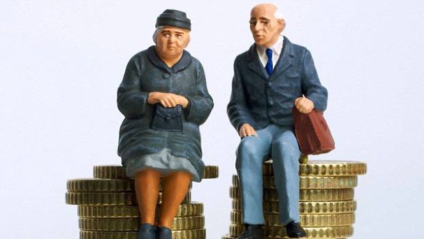 Изплащат пенсиите от 5 май