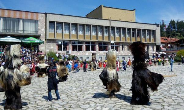 На Великден село Елешница отбеляза своя празник (галерия)