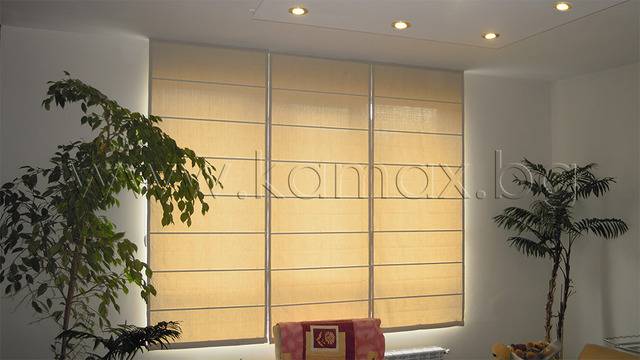 Интериорът с римски щори е по-привлекателен