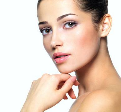 Хиалуронова киселина в устните