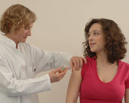 Новата деветвалентна ваксина за папилома вируси скоро и у нас