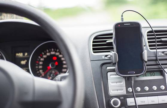 Как да слушаме Интернет радио в колата