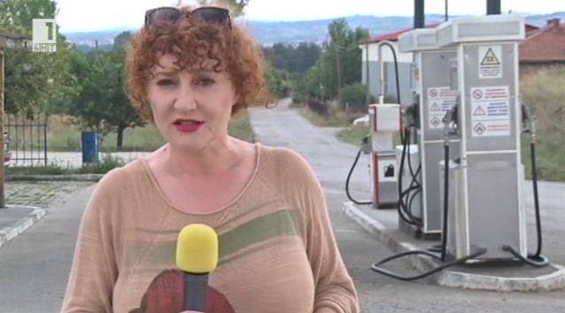 Валя Ахчиева ще съди БНТ за цензура, заканва се и на Марешки