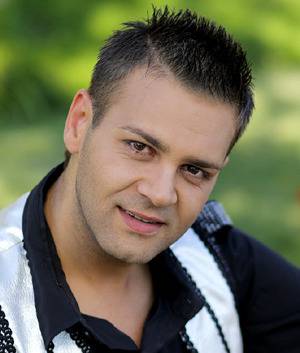 Здравко Мандаджиев – Zdravko Mandadjiev.