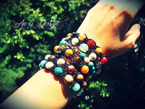 Изобилие от ‪‎Гривни‬ и Цветни Комбинации!