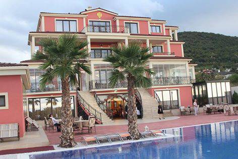 От 31 май 2016, ресторант, хотел и спортна база Alchemist, ще работят 7 дни в седмицата