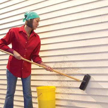 Почистване на винилов сайдинг