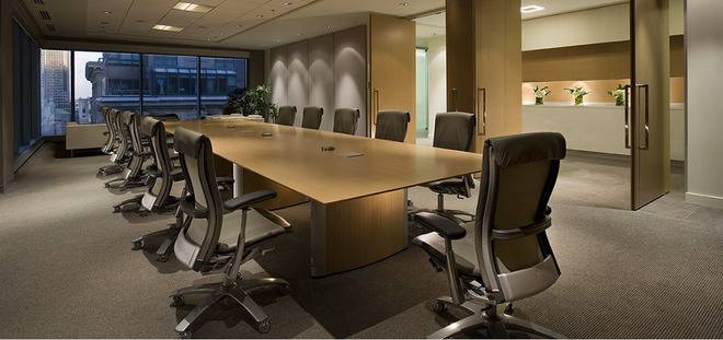 Фондовете за имоти във Великобритания се готвят за спад в цените