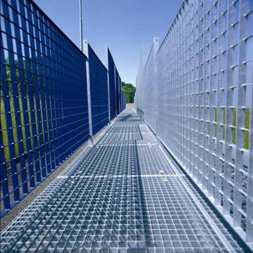 Какво представляват решетъчните скари?