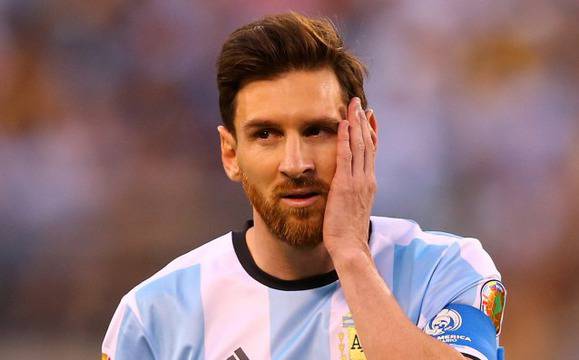 ВИДЕО: Меси и баща му осъдени на 21 месеца затвор