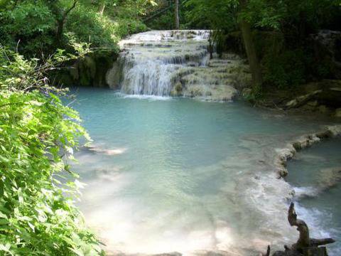 Крушунски водопади и Деветашка Пещера