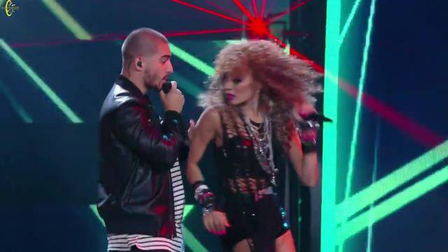 Leslie Grace – Aire ft. Maluma (Live) 2016