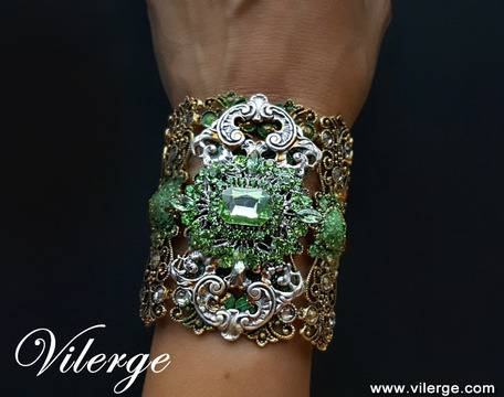 Луксозни бижута и винтидж бижутерия с дизайнерска колекция за есен 2016