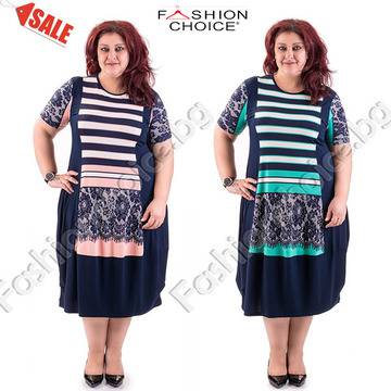 Лятна макси рокля в два десена на моряшко райе и дантела