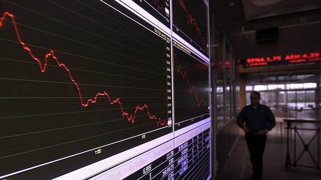 Акциите на Deutsche Bank и Credit Suisse излизат от Euro Stoxx 50