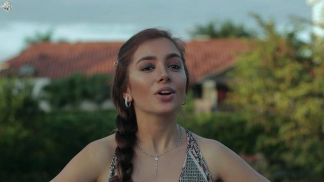 Laura M Buitrago – Rise (Katy Perry cover) (Version En Espanol) 2016