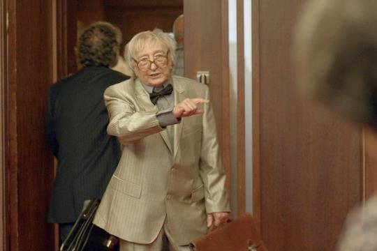 Отиде си големият комик Никола Анастасов