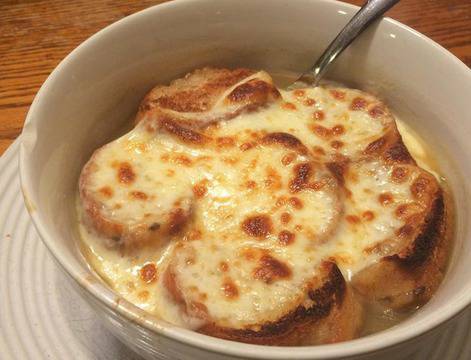 Френска лучена супа