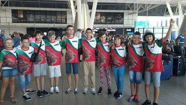 Българчета спечелиха 7 златни медала на олимпиада по математика