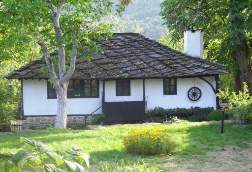 Трявна – Боженци – Етъра