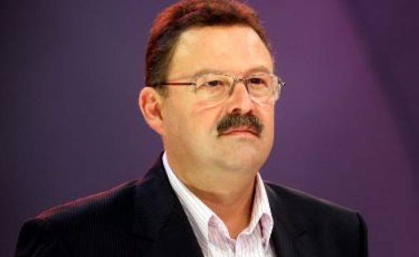 Цяла България се моли за Митко Цонев! (СНИМКИ)