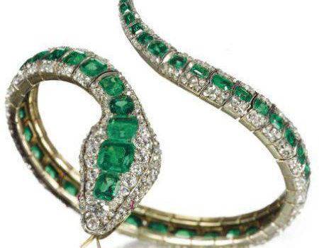 Змията в Модните Аксесоари-Модни Змийски Мотиви