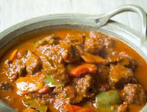 Традиционен унгарски гулаш