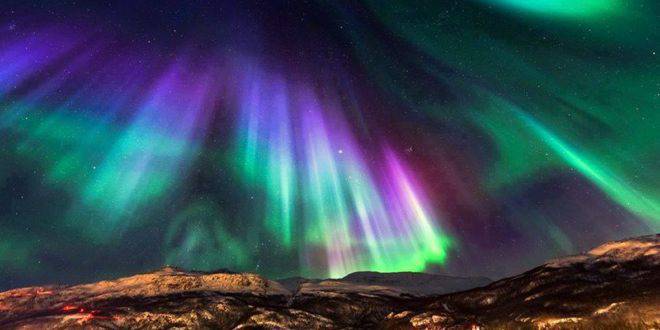 Най-приятната работа? Съобщаваш на туристи кога се появява Северното сияние