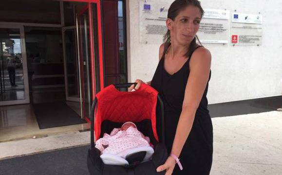 Млада жена роди по нормален път в УМБАЛ „Дева Мария“ след прекаран инсулт