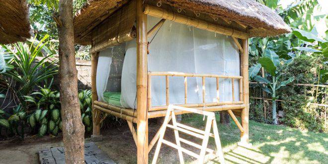 На бунгало в Индонезия
