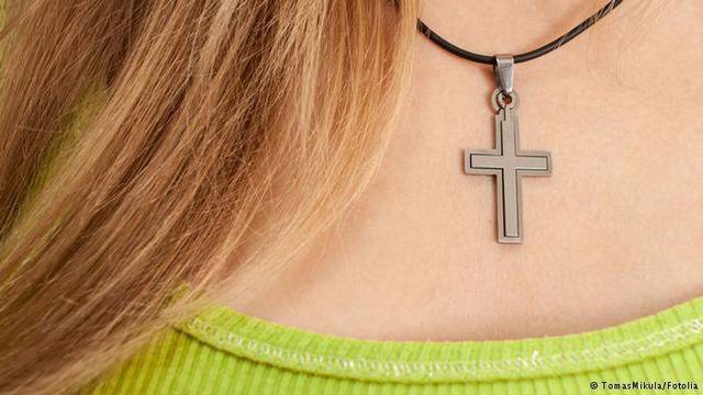 Всеки, който носи кръстче на врата трябва да прочете ТОВА!