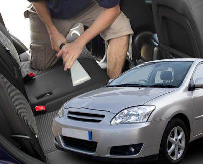 Почистване и изпиране на автомобилни седалки и тапицерии