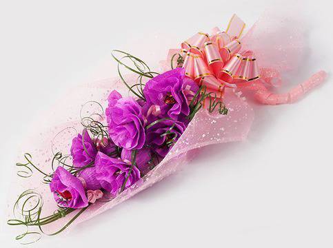 Направи си букет от еустоми от хартия