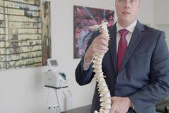 Методи за лечение на дискова херния в Американската клиника за гръбначни заболявания