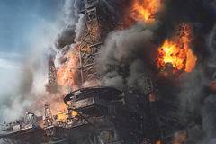 Deepwater Horizon Море в пламъци