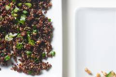 Киноа с азиатски аромати